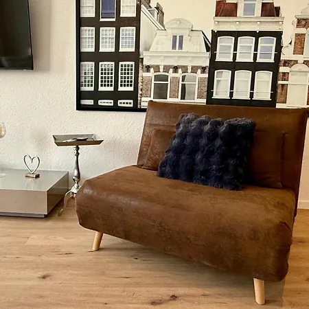 Schwebebahn View Lägenhet