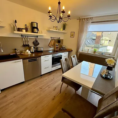 Schwebebahn View Lägenhet