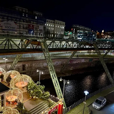 Schwebebahn View Lägenhet *